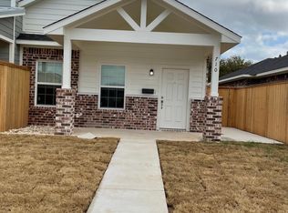 710 S Main St, Mc Gregor, TX 76657