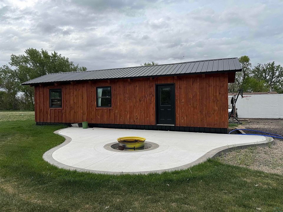 1st image of 46577 Missouri #100