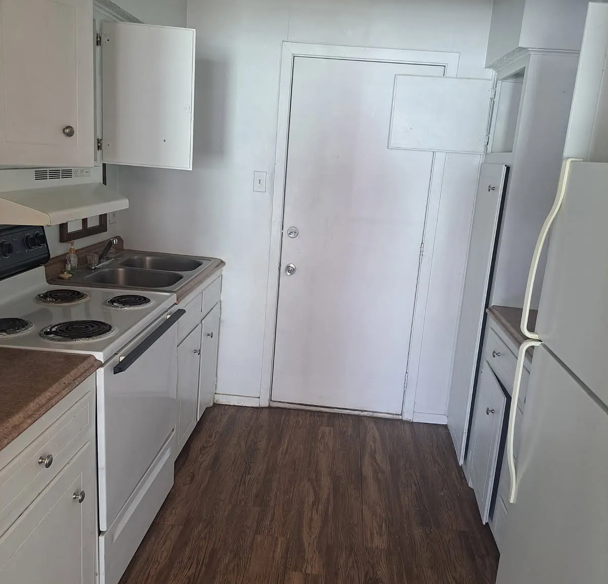 2 bed, $700 — Photo 4