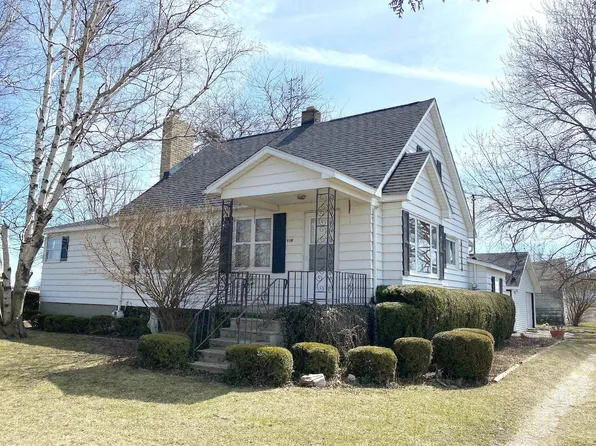 239 W Center Rd, Essexville, MI 48732