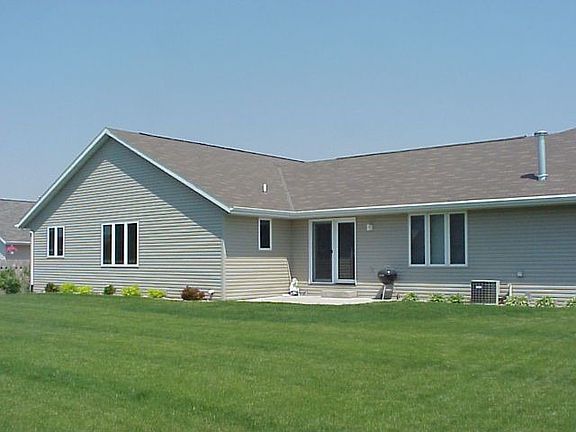 4th image of 1267 Carmen Ct