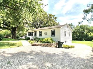 3512 Pickett Rd, Saint Joseph, MO 64503