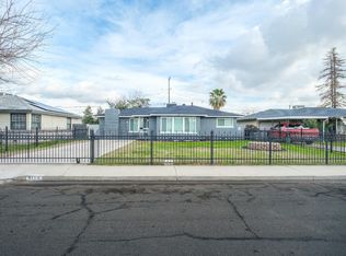 4110 E Brentwood Ave, Fresno, CA 93703