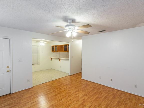 2nd image of 1113 E Valle Vista Ave