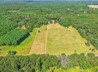 2729 County Road G, Oxford, WI 53952
