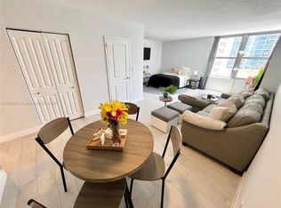 2899 Collins Ave APT 622, Miami Beach, FL 33140