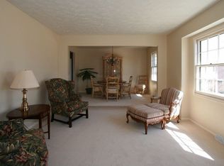 2005 S 141st Cir, Omaha, NE 68144