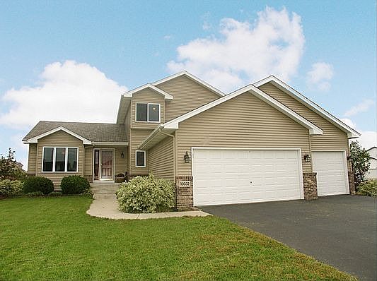 1st image of 10032 Evergreen Ct N