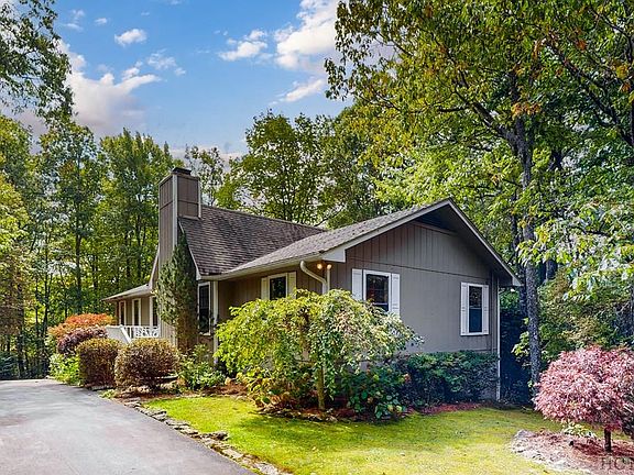 3rd image of 344 Wildwood Drive
