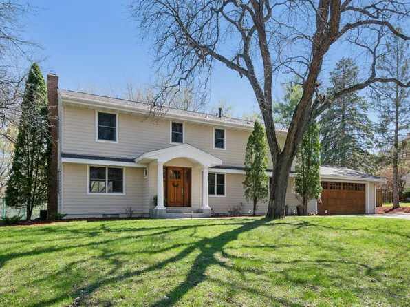 13537 Larkin Dr, Minnetonka, MN 55305