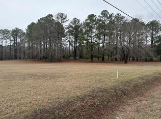 2491 Wedgefield Rd, Sumter, SC 29154