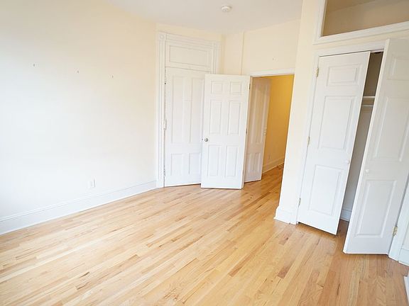 3rd image of 535 11th St #3E