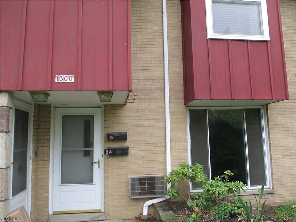 1st image of 1300 E 276th St #1B