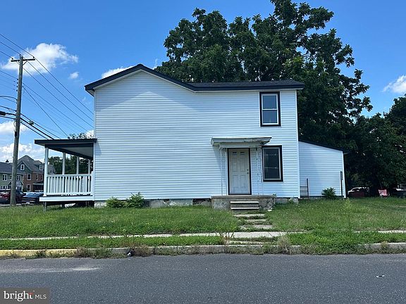 5th image of 305 N Delsea Dr