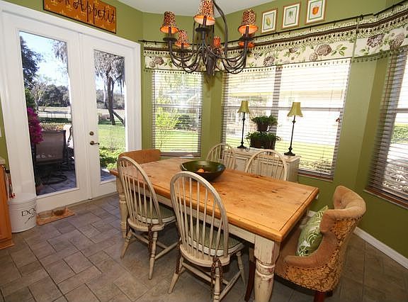 3rd image of 5805 Thoreau Pl