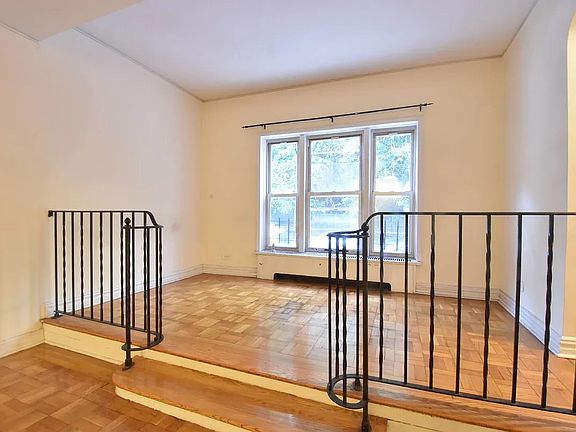 2nd image of 739 W 186th St APT 1G