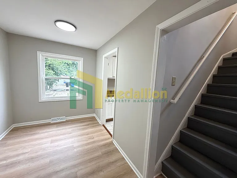 12917 S Emerald Ave — Photo 13