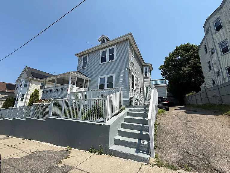 14 Mount Everett St — Photo 16