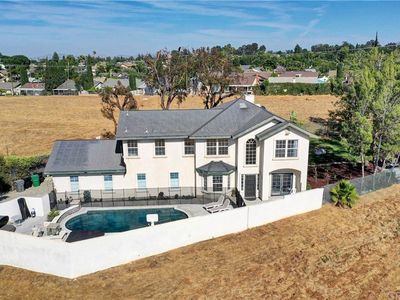 995 Paseo Grande, Corona, CA, 92882
