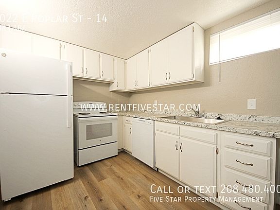 4th image of 1022 E Poplar St #14