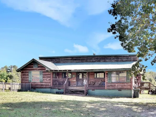 13 Lakeridge Rd, Seale, AL 36875