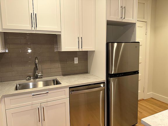 4th image of 9 Sewall Ave #300
