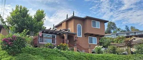 1652 Braddon Way #B Photo 1