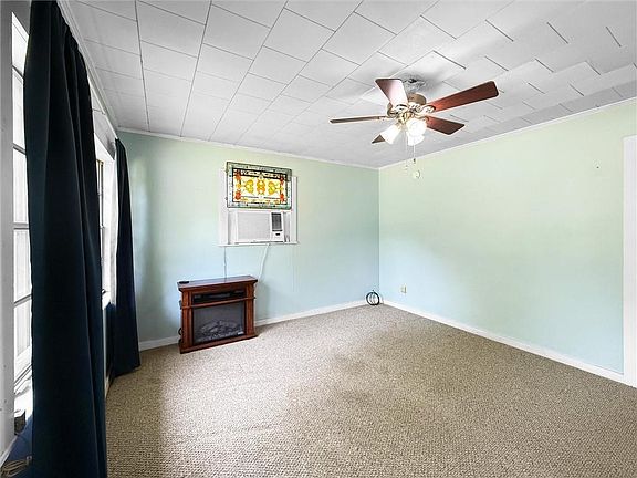 3rd image of 18356 Nelson Rd
