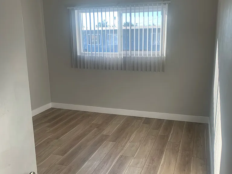 Second bedroom