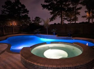 16902 Sandestine Dr, Houston, TX 77095