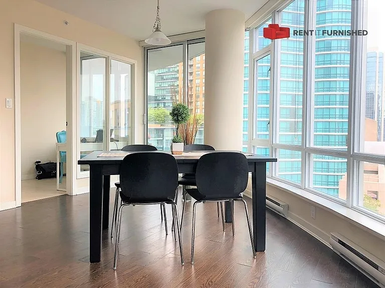 833 Homer St #1003 — Photo 5