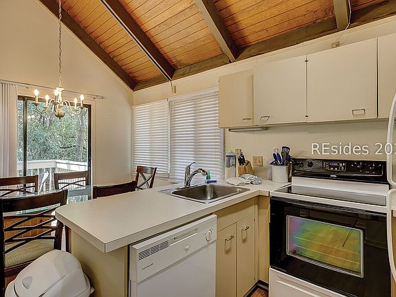 4th image of 45 Night Heron Ln