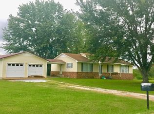 1425 Matthew Ave, Lawrenceburg, TN 38464