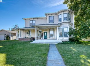 310 E Washington St, Athena, OR 97813