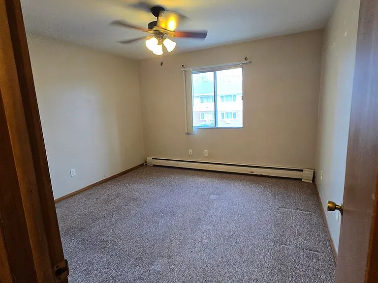 The Grandview — Photo 40