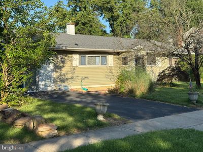 110 Deep Dale Dr E #E, Levittown, PA, 19056