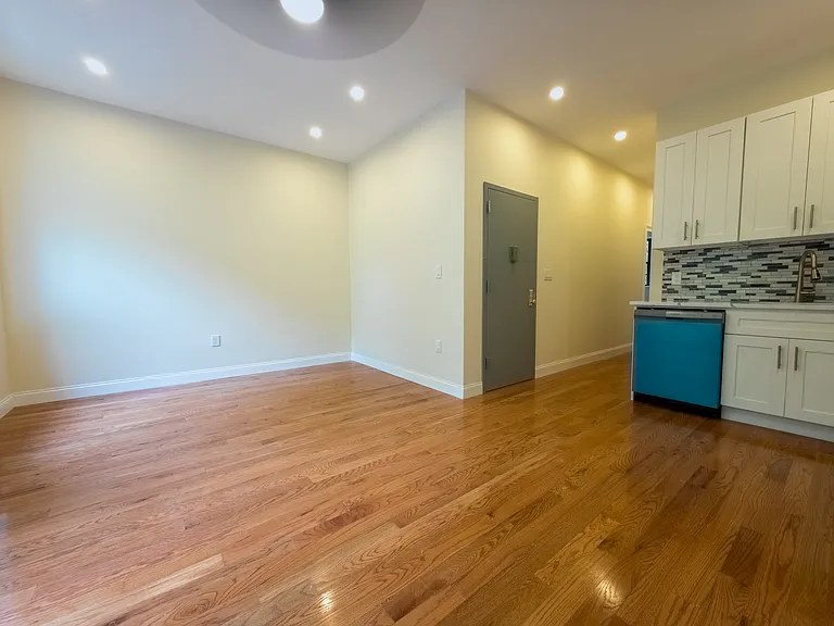 612 W 146th St #3 — Photo 3