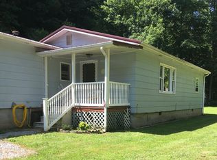 3717 Stone Coal Rd, Pikeville, KY 41501