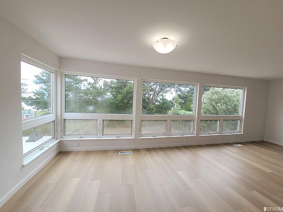 3rd image of 840 Skyline Dr