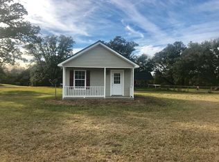4 Preacher Hill Rd, Picayune, MS 39466