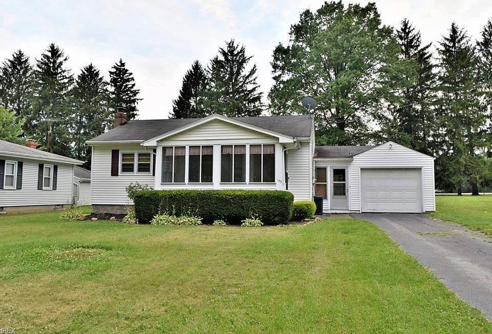1st image of 145 Nila Dr