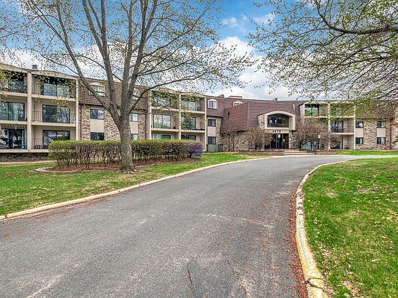 4th image of 4575 80th Street Cir W #228