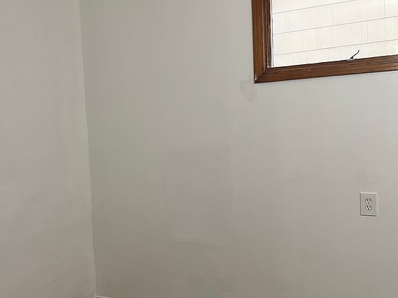 3rd image of 26 Peck St #1