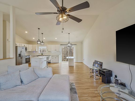 4th image of 9115 Granite Springs Rd