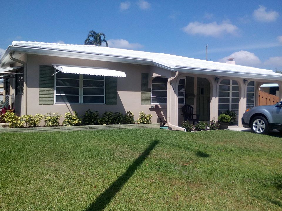 1st image of 4631 NE 2nd Ter