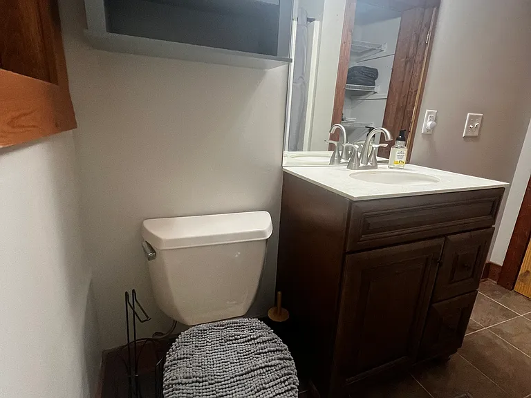 8655 Coopertown Rd — Photo 9
