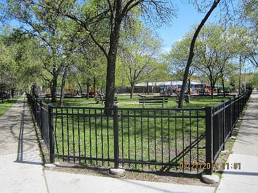 4th image of 7306 N Winchester Ave APT 206