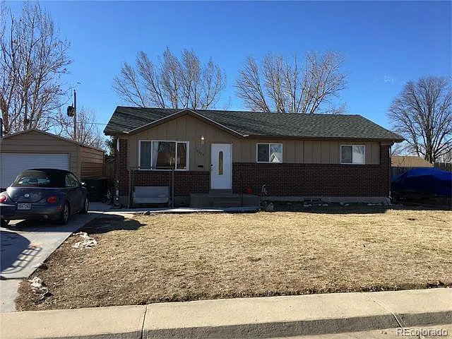 2084 E 115th Ave — Photo 1