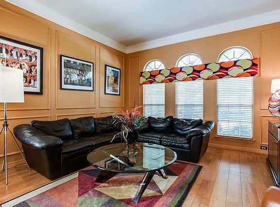 5th image of 4401 Brady Dr