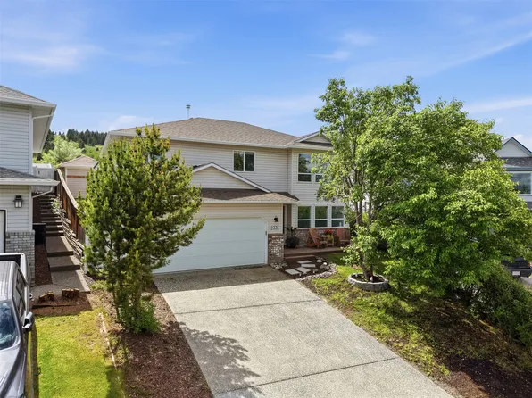 2335 Regent Pl, Kamloops, BC V1S 1W9
